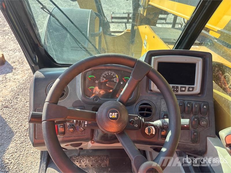 CAT TL1255D Telehandler Teleskoplader