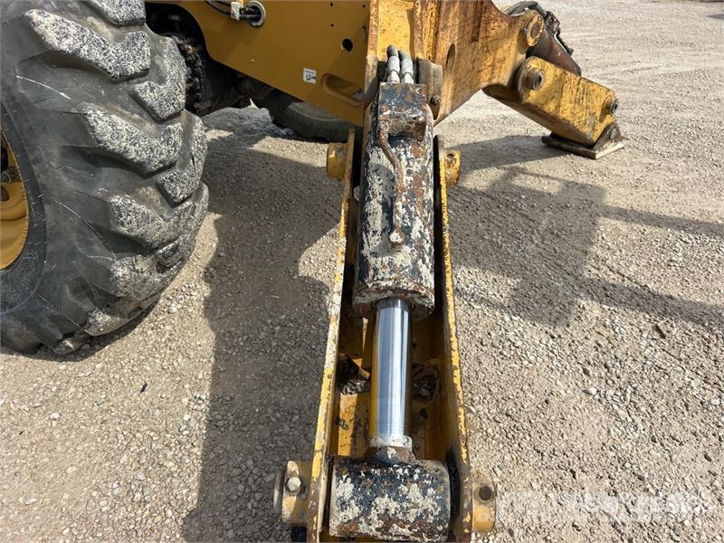 CAT TL1255D Telehandler Teleskopski viličarji
