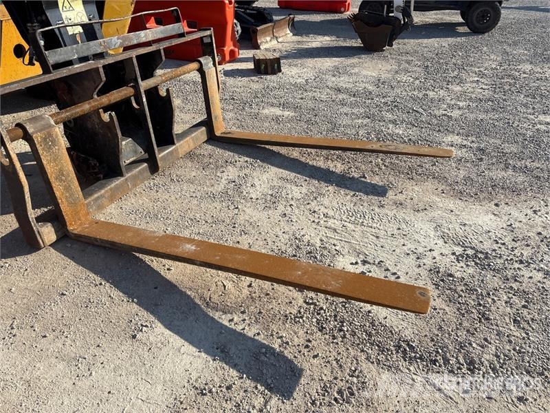 CAT TL1255D Telehandler Teleskoplader