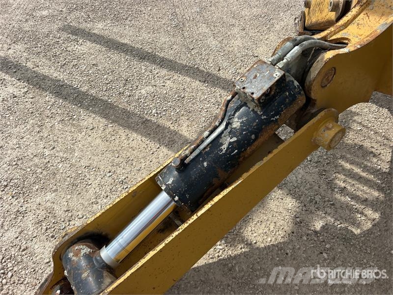 CAT TL1255D Telehandler Teleskopski viličarji