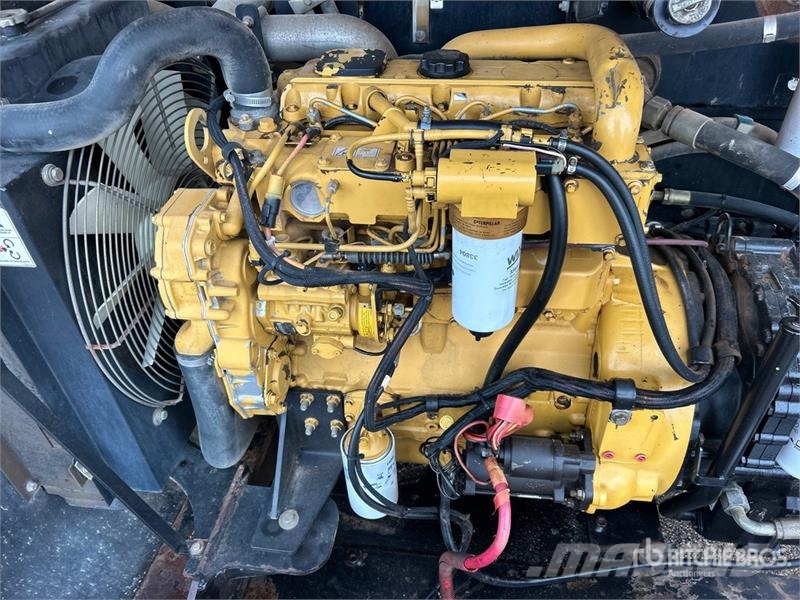 CAT TL642 Телескопічні навантажувачі