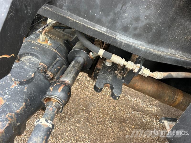 CAT TL642 Телескопічні навантажувачі