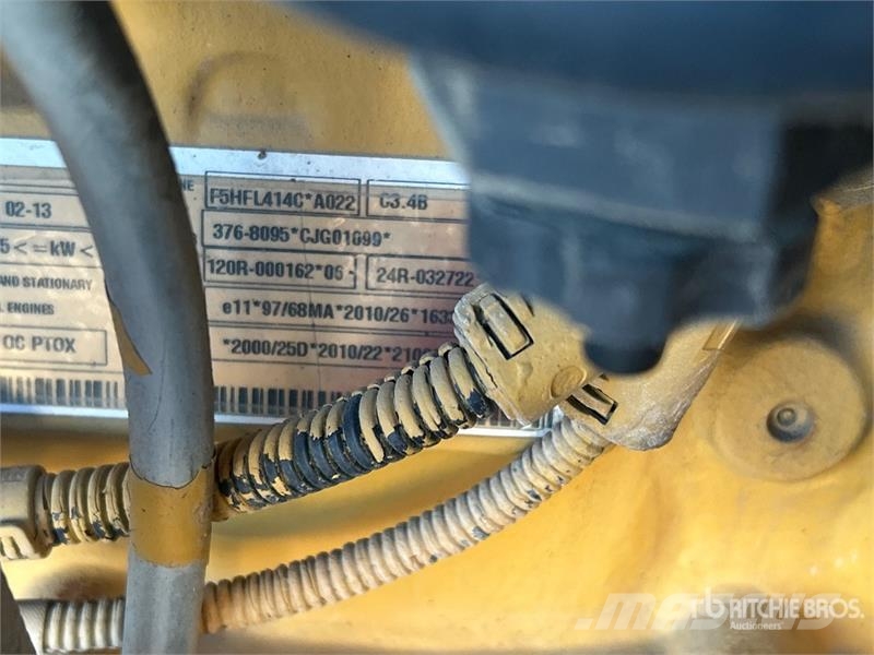 CAT TL642C Teleskopski viličarji