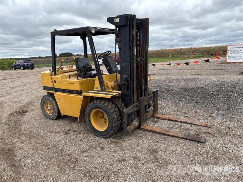 CAT V80F 8000 lb Pneumatic Tire Forklift 堆高機(叉車)-其他