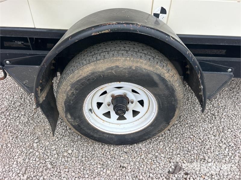 CAT XQ30-8 Diesel Generatoren