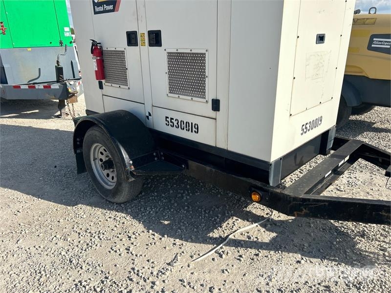 CAT XQ30-8 Diesel Generators