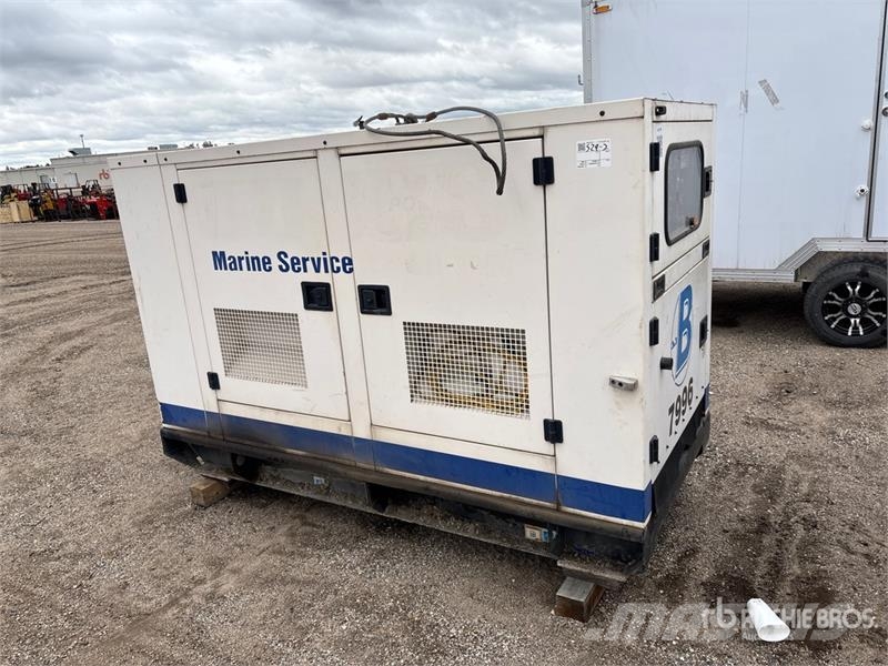 CAT XQ30P2 Skid-Mounted Generator Set Diesel Generatoren