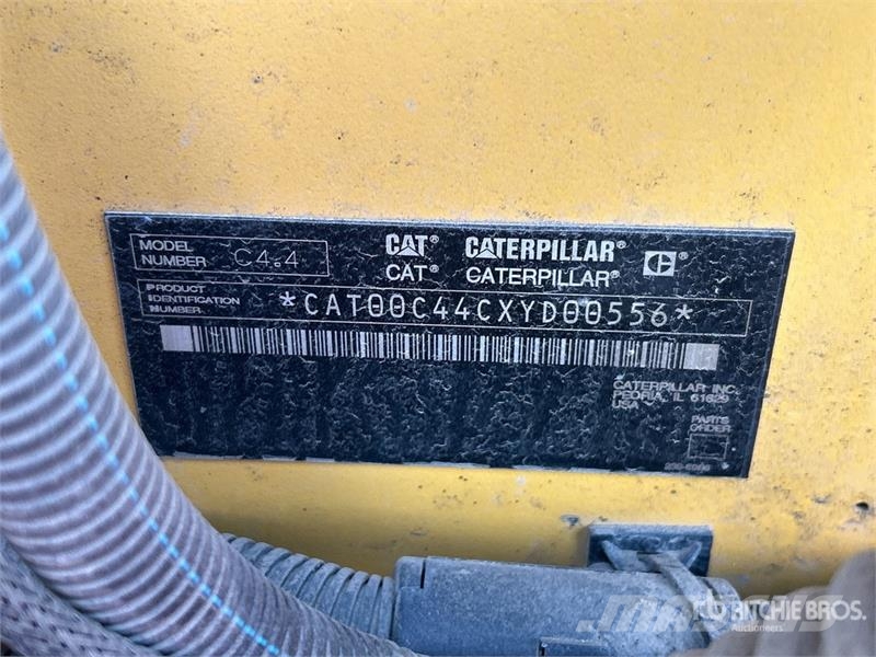 CAT XQ60-4 60 kW Mobile Generator Set Generadores diésel