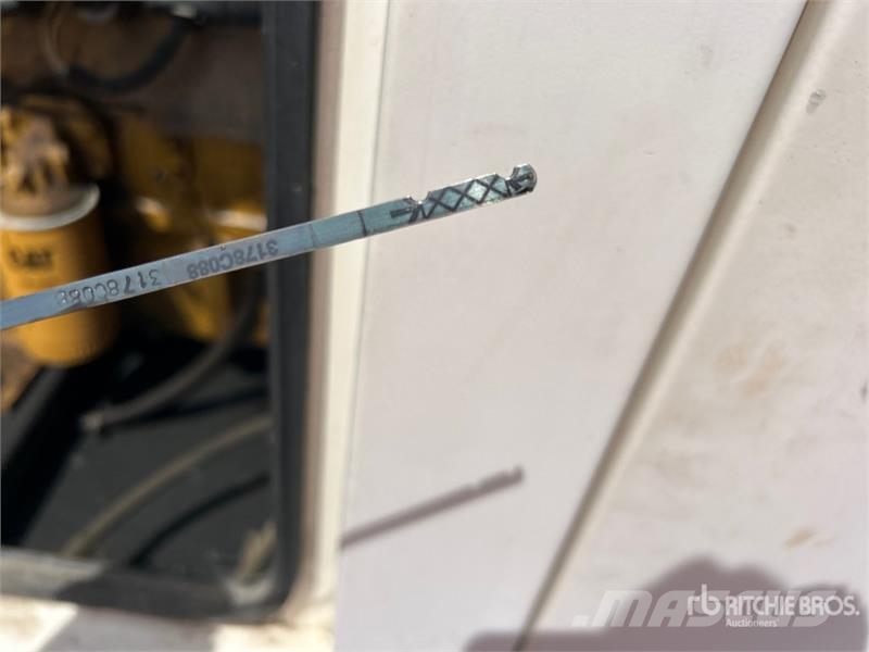 CAT XQ60-4 60 kW Mobile Generator Set Generadores diésel