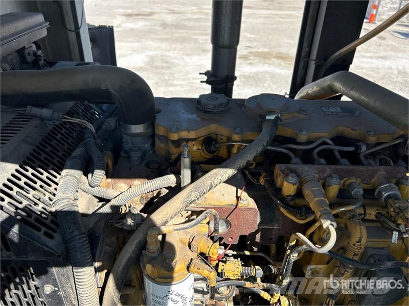 CAT XQ60-6 55 kW Mobile Generator Set Naftové generátory