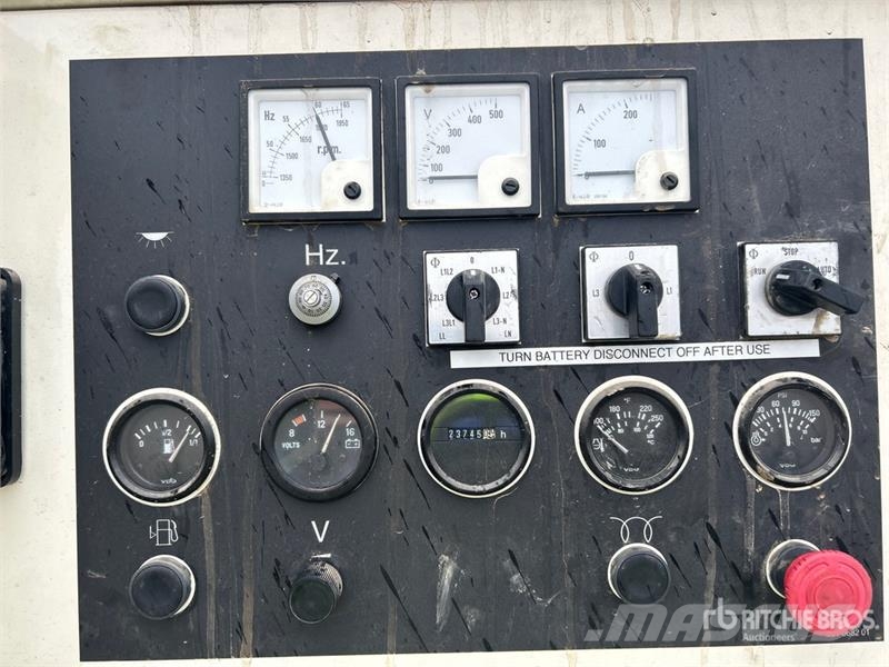 CAT XQ60-6 55 kW Mobile Generator Set Дизельные генераторы
