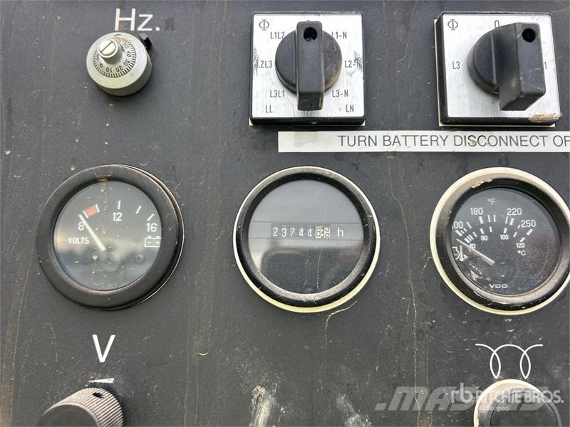 CAT XQ60-6 55 kW Mobile Generator Set Diiselgeneraatorid