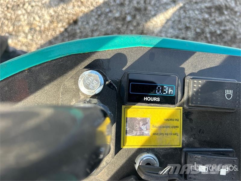 CFG KV16R Mini Excavator (Unused) Mini bageri <7t