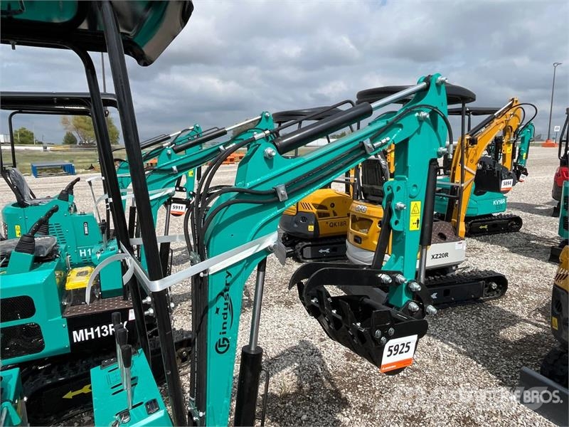 CFG MH13RX Mini Excavator (Unused) 소형 굴삭기 7톤 미만