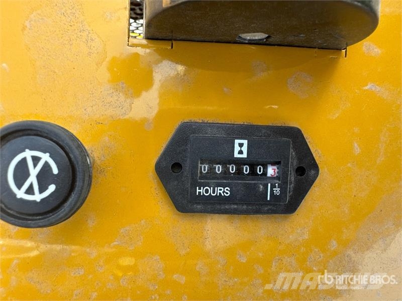 CFG MX12R Mini Excavator (Unused) Miniescavadeiras < 7t (Mini escavadeiras)