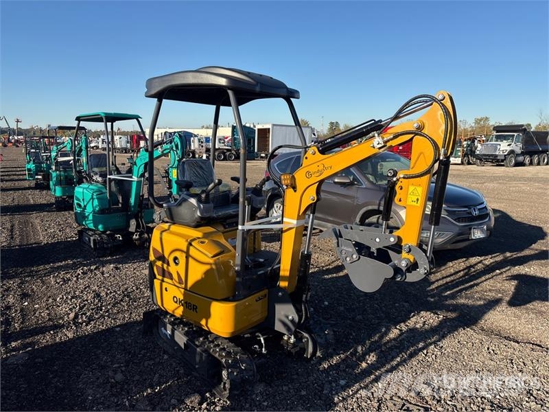 CFG QK18R Mini Excavator (Unused) Mini kotrók < 7t