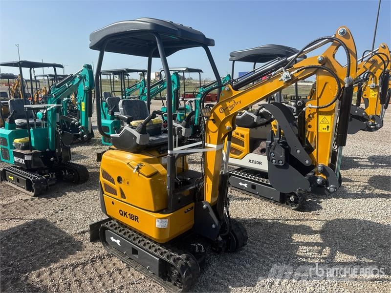 CFG QK18R Mini Excavator (Unused) Miniescavadeiras < 7t (Mini escavadeiras)