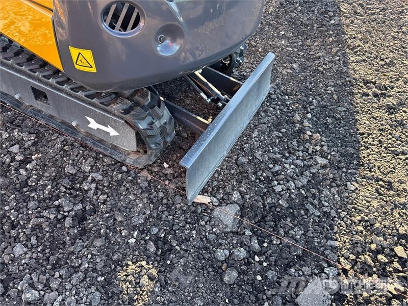 CFG QK18R Mini Excavator (Unused) Mini bagri <7t