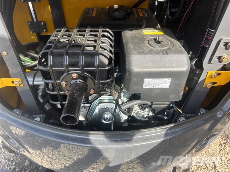 CFG QK18R Mini Excavator (Unused) Miniescavadeiras < 7t (Mini escavadeiras)
