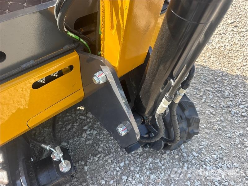 CFG QK18R Mini Excavator (Unused) Miniescavadeiras < 7t (Mini escavadeiras)