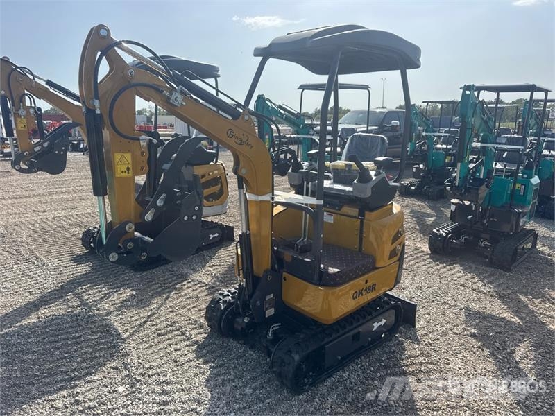 CFG QK18R Mini Excavator (Unused) Miniescavadeiras < 7t (Mini escavadeiras)