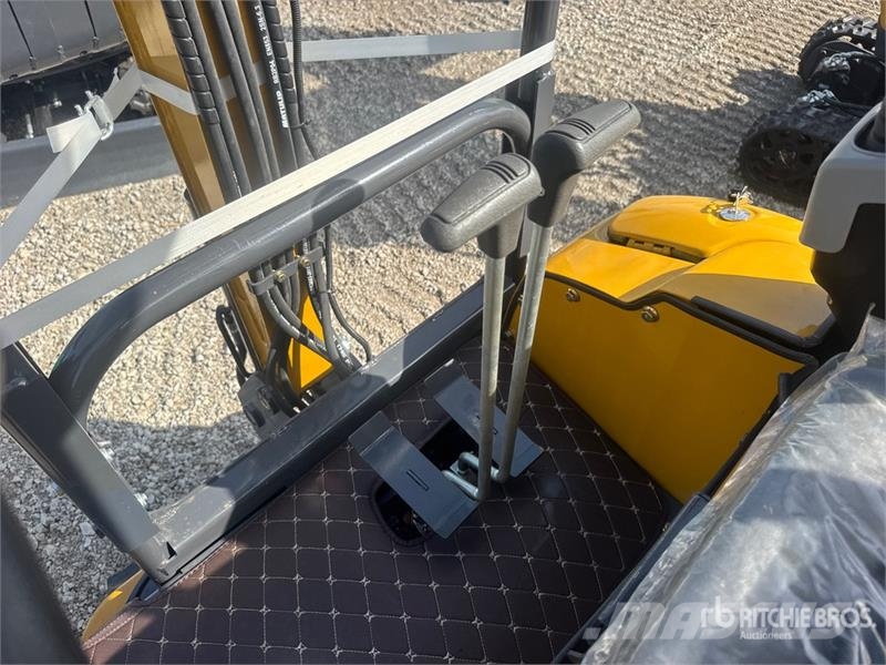 CFG QK18R Mini Excavator (Unused) Miniescavadeiras < 7t (Mini escavadeiras)