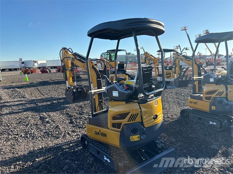 CFG QK18R Mini Excavator (Unused) Mini kotrók < 7t