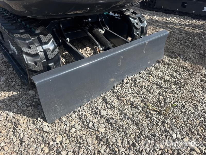 CFG QK18R Mini Excavator (Unused) Miniescavadeiras < 7t (Mini escavadeiras)
