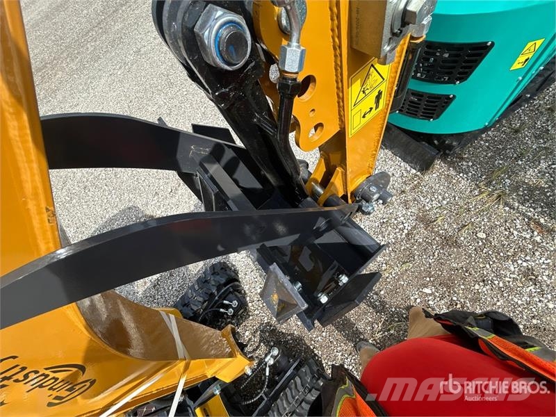 CFG QK20R Mini Excavator (Unused) 소형 굴삭기 7톤 미만