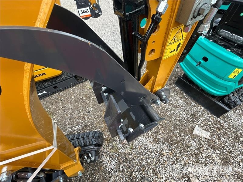 CFG QK20R Mini Excavator (Unused) 소형 굴삭기 7톤 미만