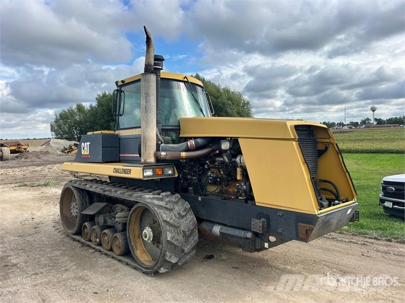 Challenger 65C Track Tractor الجرارات