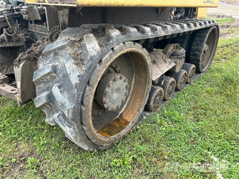 Challenger 85D Track Tractor Tractors