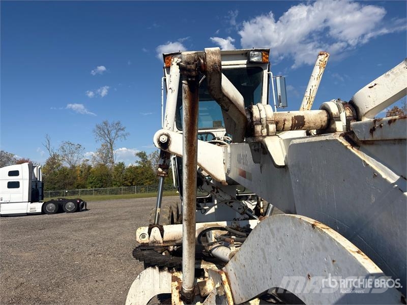 Champion 710A Motor Grader Gredere