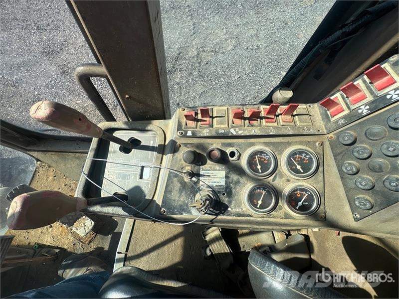 Champion 710A Motor Grader Gredere