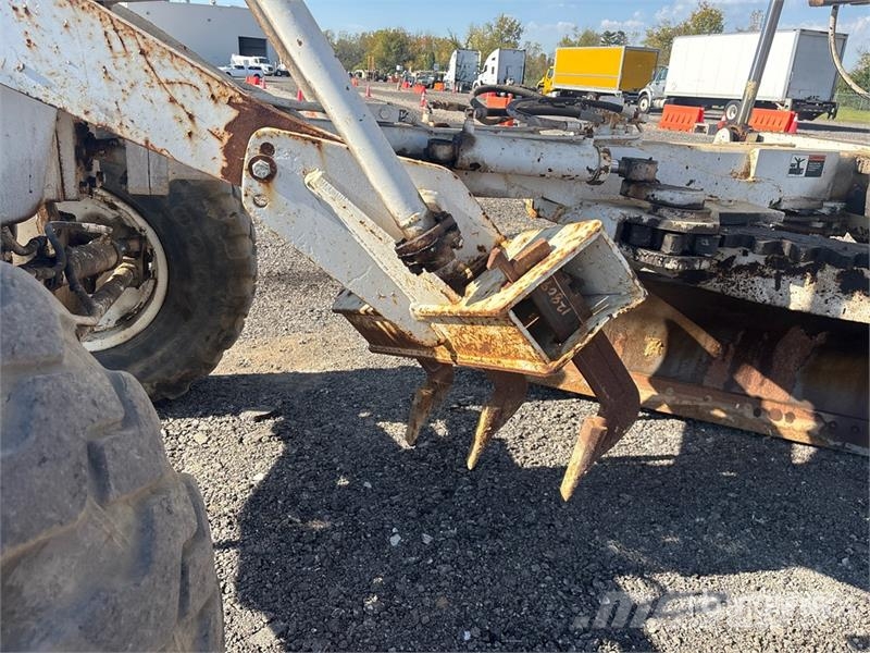Champion 710A Motor Grader Gredere