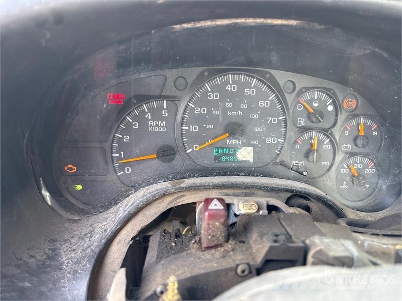 Chevrolet 4500 Tovornjaki s kesonom/platojem