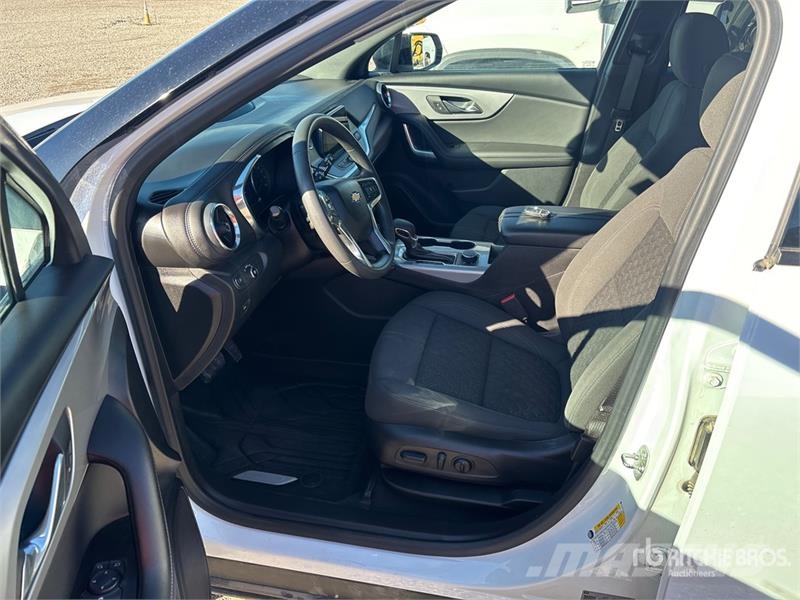 Chevrolet Blazer AWD SUV Avtomobili