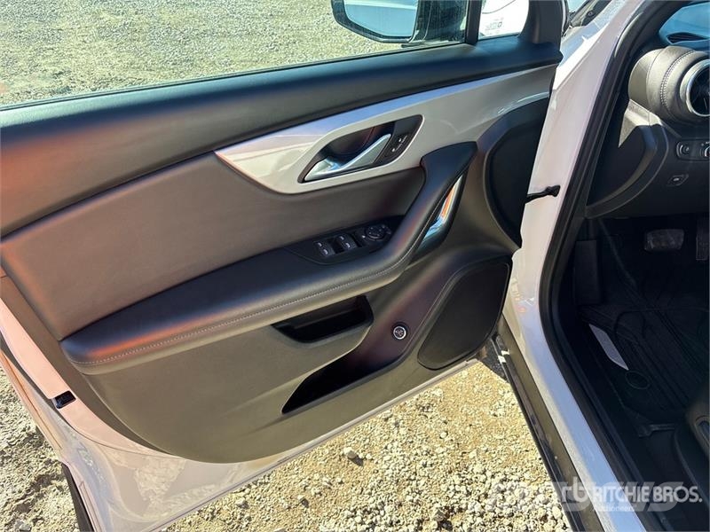 Chevrolet Blazer AWD SUV Avtomobili