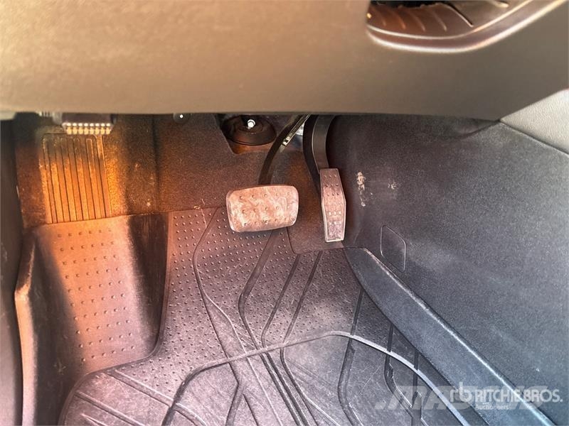 Chevrolet Blazer AWD SUV Avtomobili