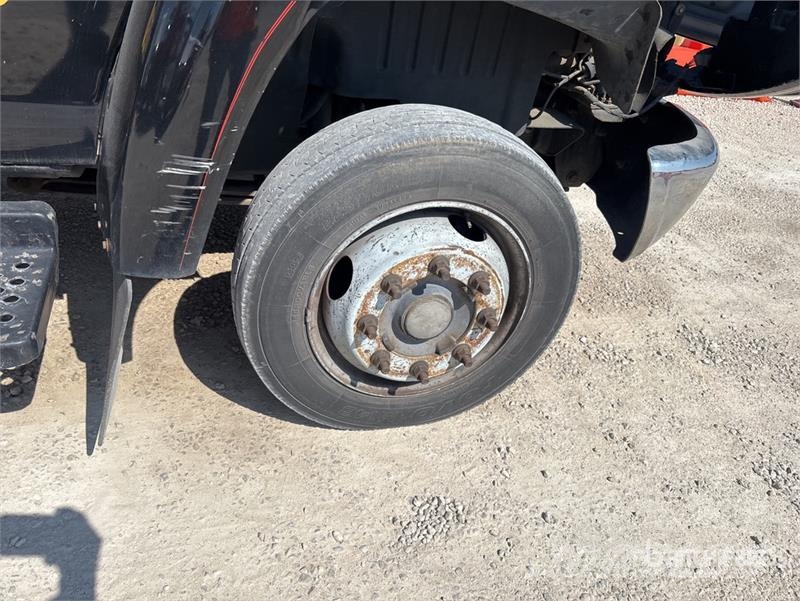 Chevrolet C4500 4x2 Dump Truck Camiones bañeras basculantes o volquetes