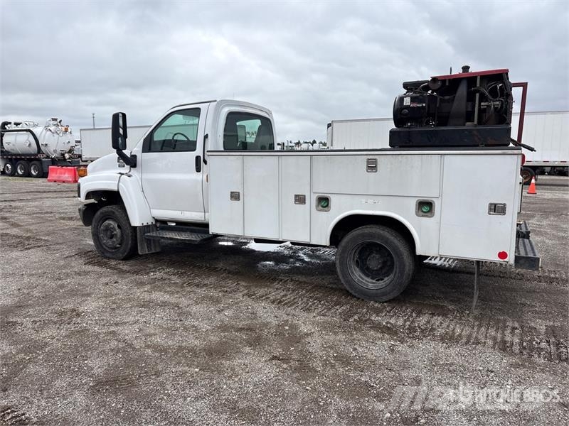 Chevrolet C4500 4x2 Service Truck 多目的／汎用車両