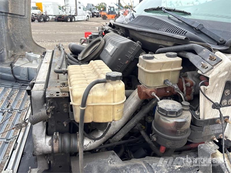 Chevrolet C4500 4x2 Service Truck 多目的／汎用車両