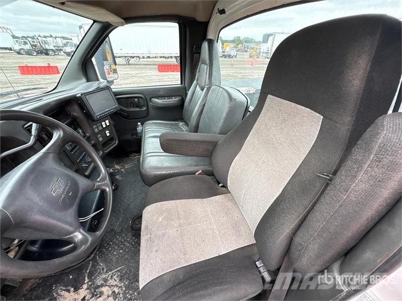 Chevrolet C4500 4x2 Service Truck 多目的／汎用車両