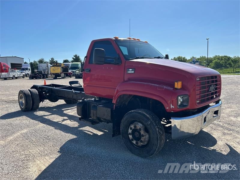 Chevrolet C6500 Kabíny a interiér