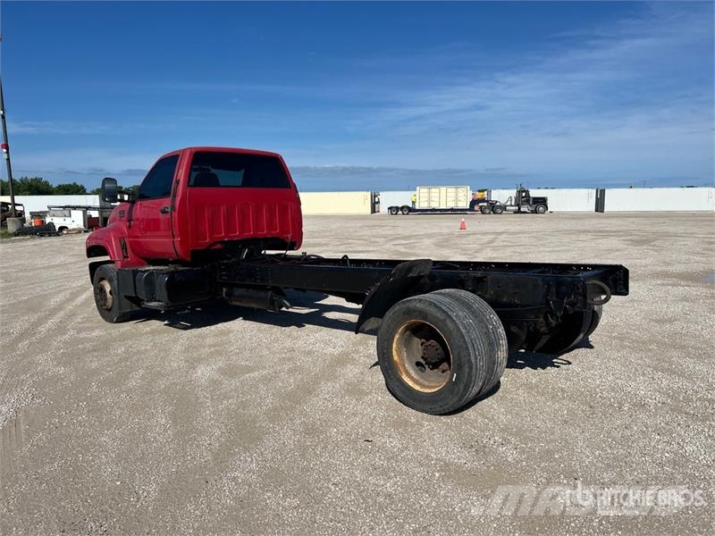 Chevrolet C6500 Kabíny a interiér