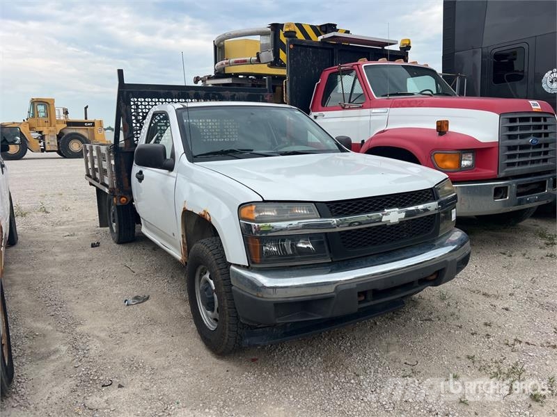 Chevrolet Colorado شاحنات مسطحة/مفصلية الجوانب