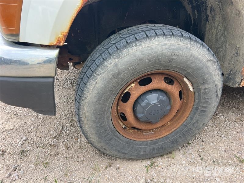 Chevrolet Colorado شاحنات مسطحة/مفصلية الجوانب