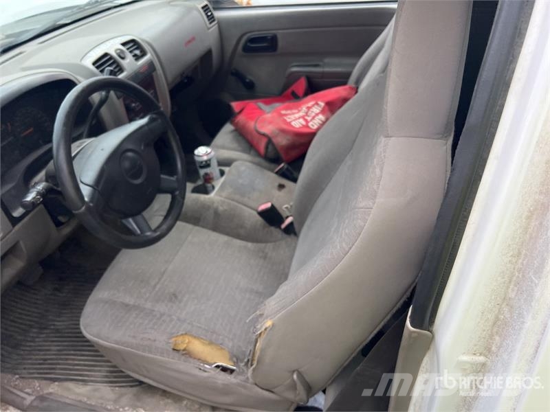 Chevrolet Colorado شاحنات مسطحة/مفصلية الجوانب
