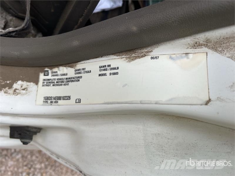 Chevrolet Colorado شاحنات مسطحة/مفصلية الجوانب