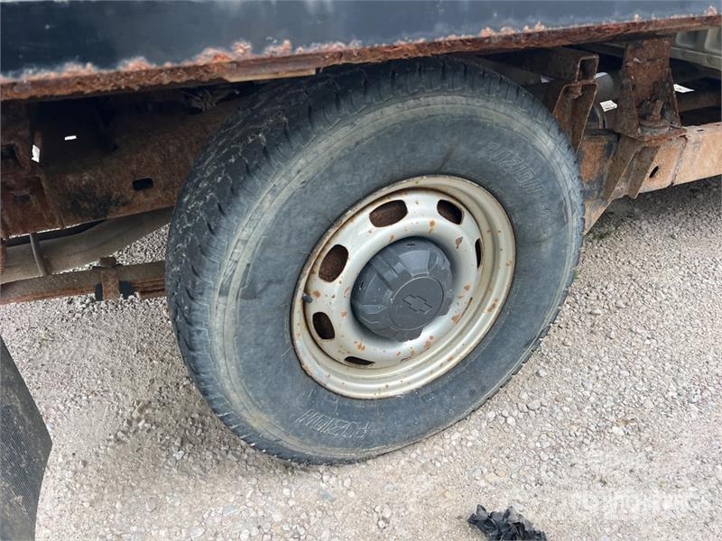 Chevrolet Colorado شاحنات مسطحة/مفصلية الجوانب